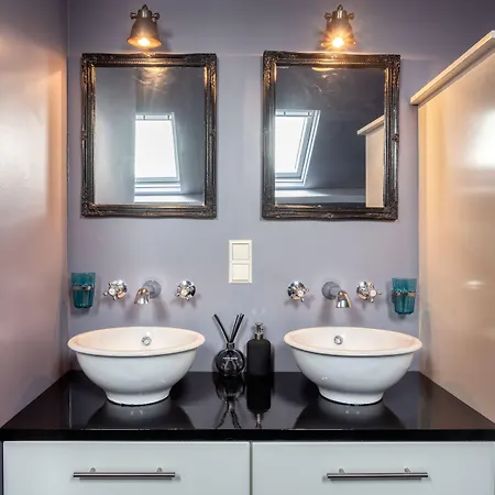 Bed & Breakfast The Rose 4*