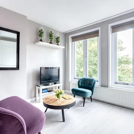 The Rose Bed & Breakfast Haarlem