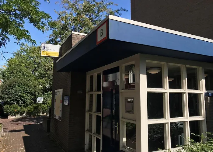 The Rose Bed & Breakfast Haarlem