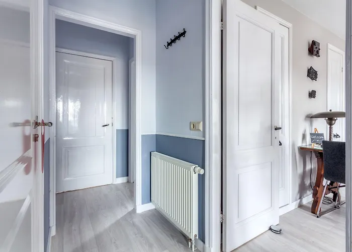 Bed & Breakfast The Rose 4*