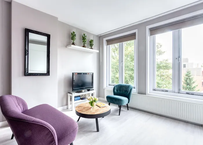 The Rose Bed & Breakfast Haarlem