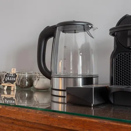 The Rose Oda ve Kahvaltı 4*