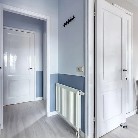 Oda ve Kahvaltı The Rose 4*